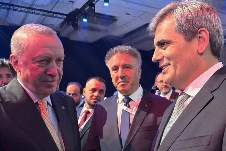 Ibrahimović participates in the TRT World Forum in Istanbul