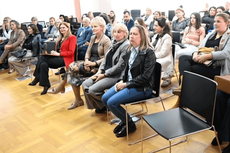 Завод за школство