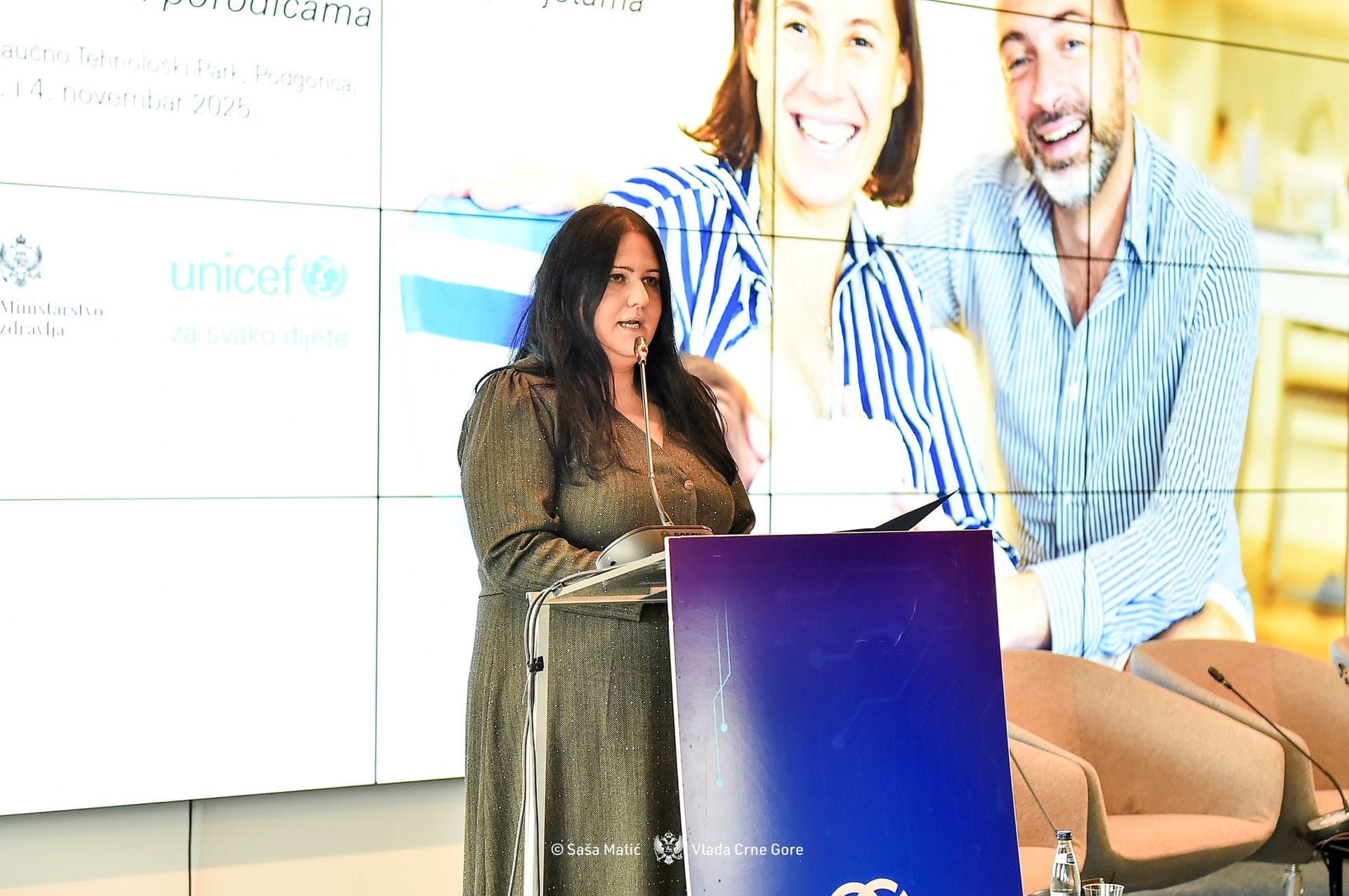 gallery.media[0].alt