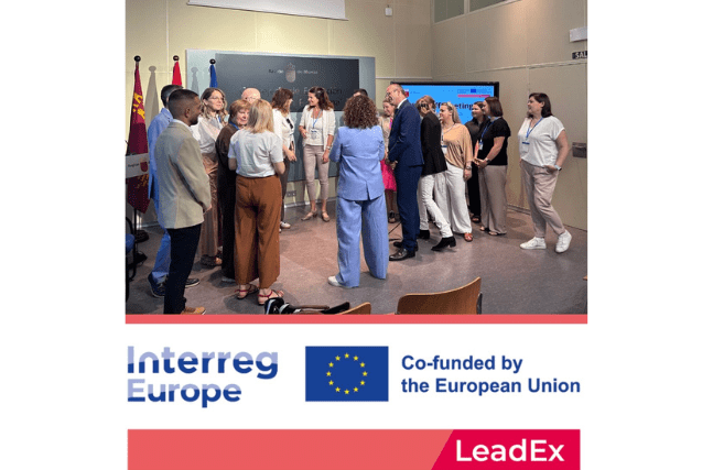 gallery.media[0].alt