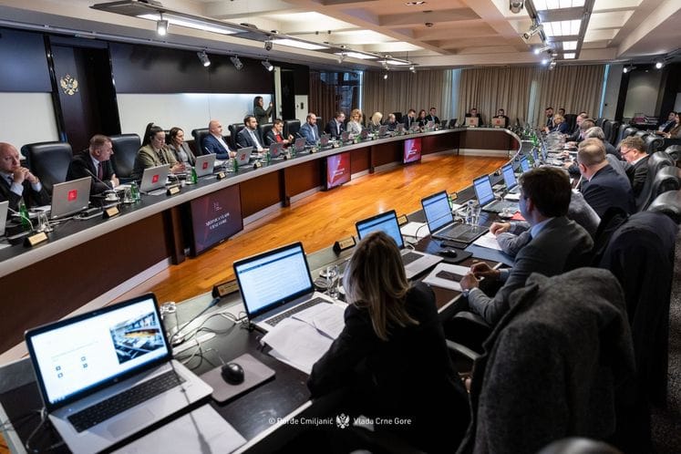 the 102nd Cabinet session