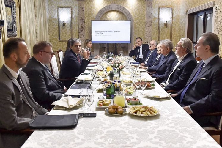 Radni doručak Radni doručak