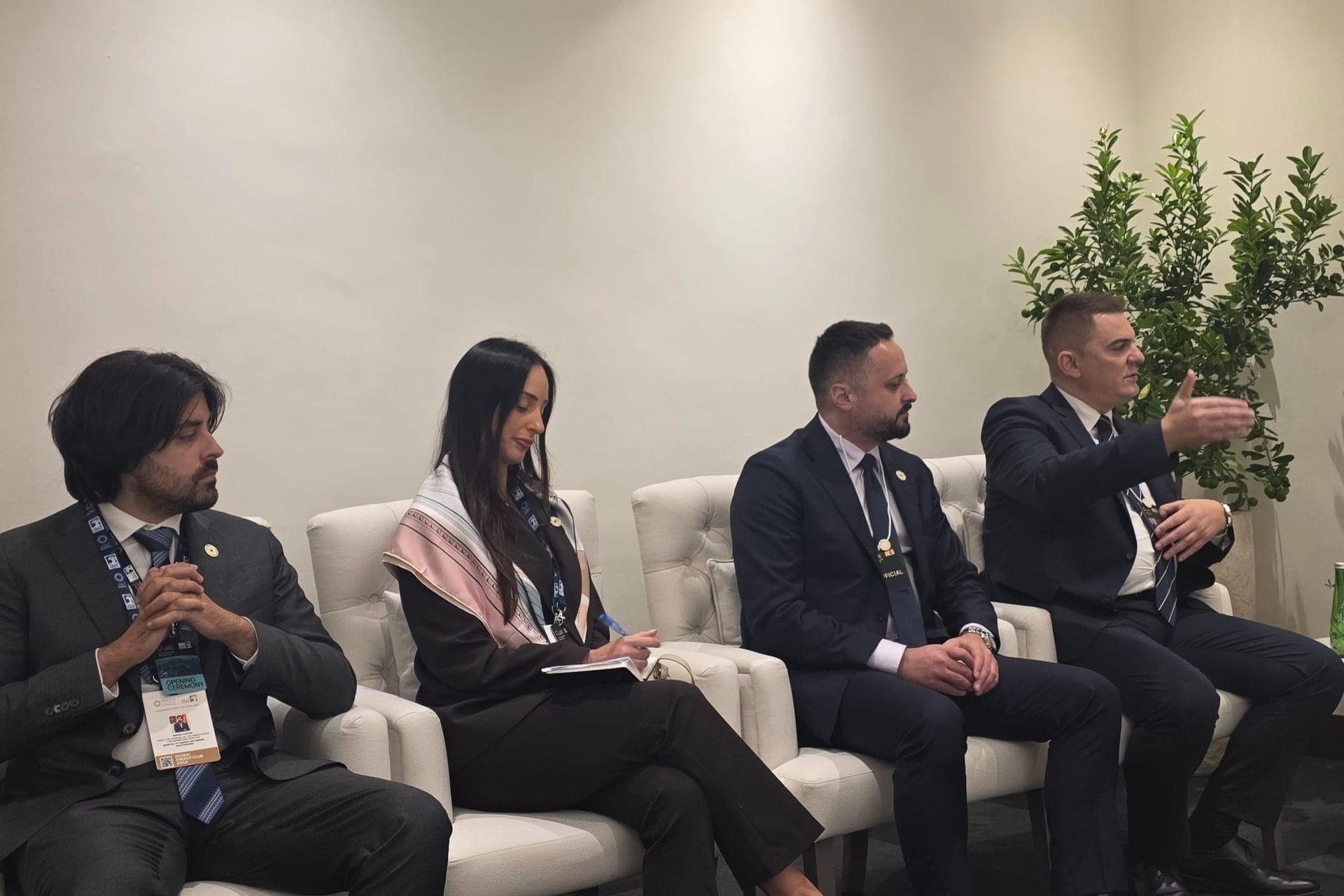 Ministar Šahmanović na sastancima