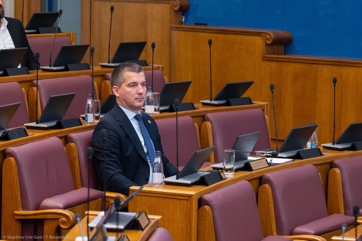 Aleksa Bečić Aleksa Bečić