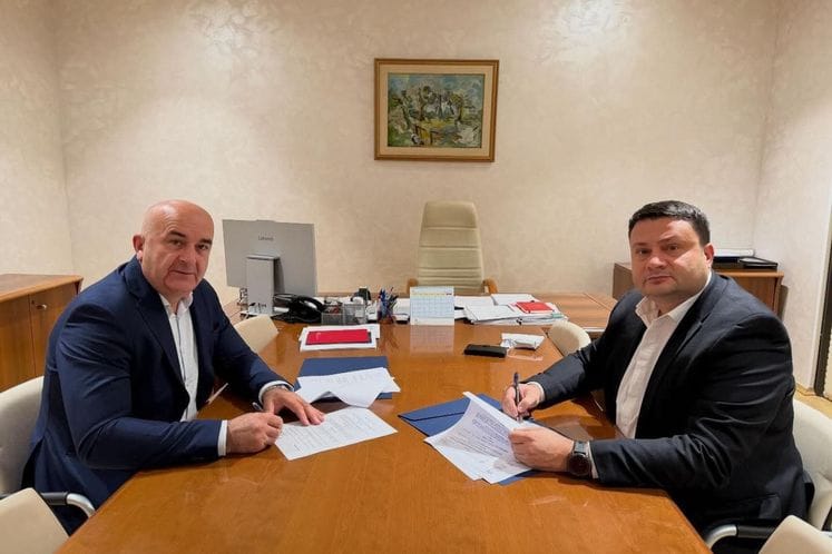 Potpisivanje ugovora