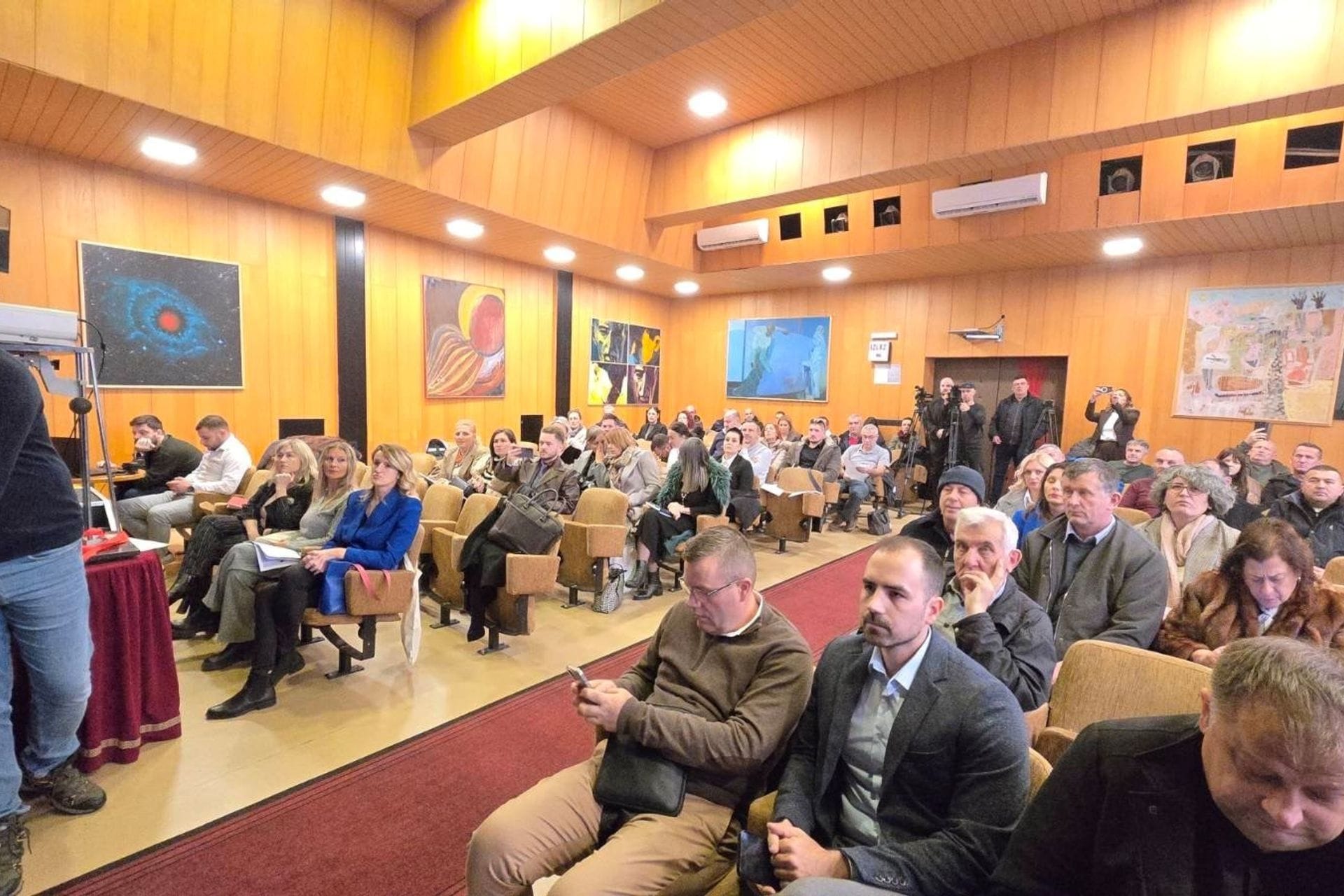 SVEČANA KONFERENCIJA POVODOM OBJAVE PRVOG POZIVA PPS SRBIJA-CRNA GORA 2021-2027