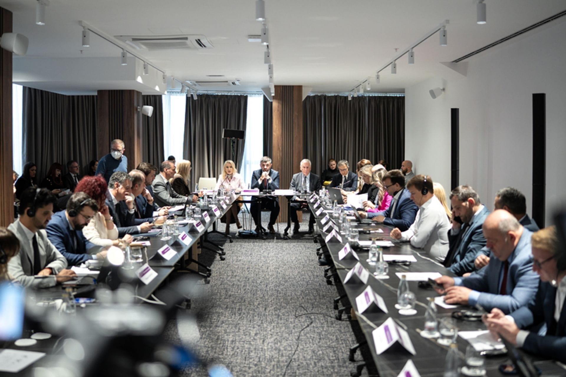 Brisel šalje snažan signal: Crna Gora sve bliže EU, opštine u centru reformi