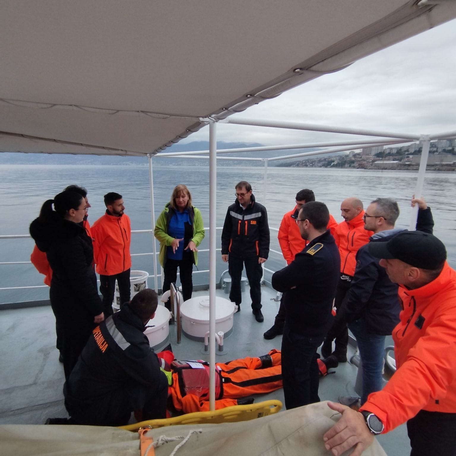 gallery.media[0].alt