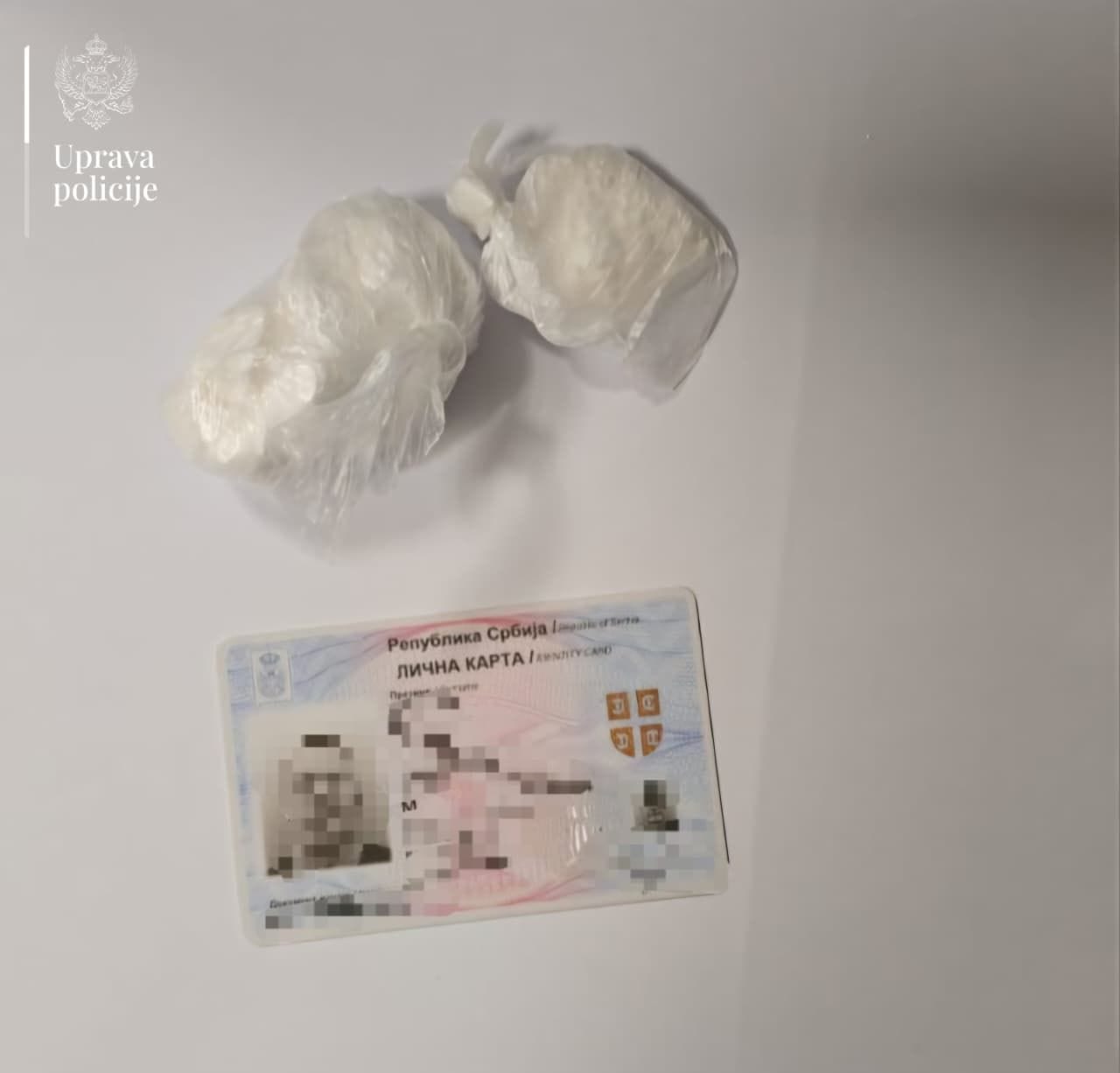 gallery.media[0].alt