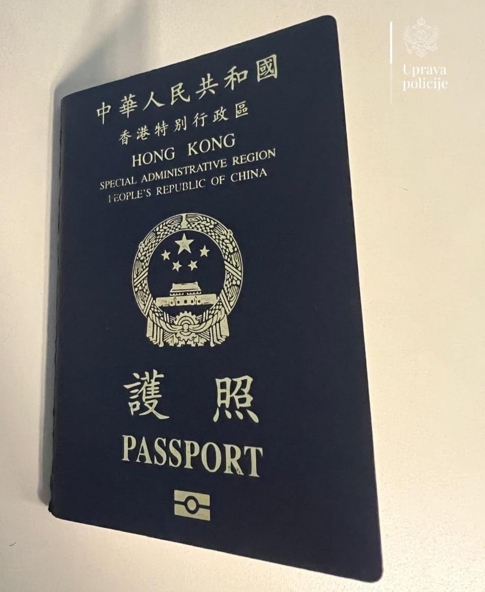 gallery.media[0].alt