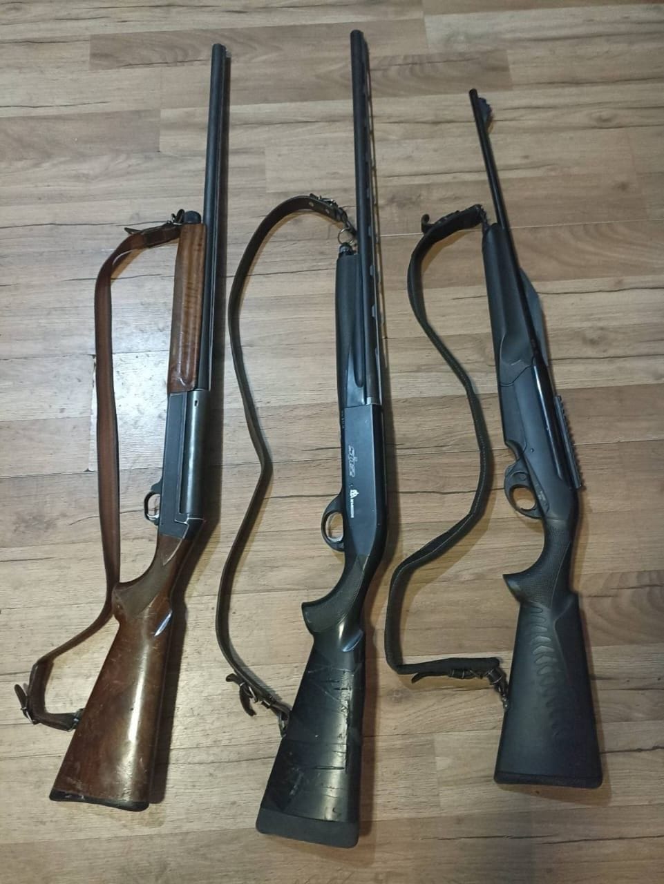 gallery.media[0].alt