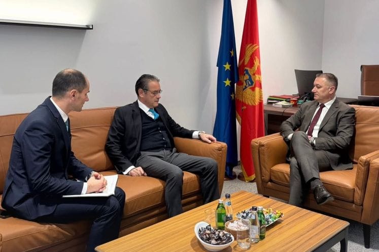 Опроштајни састанак министра Гутића и амбасадора Републике Турске Опроштајни састанак министра Гутића и амбасадора Републике Турске