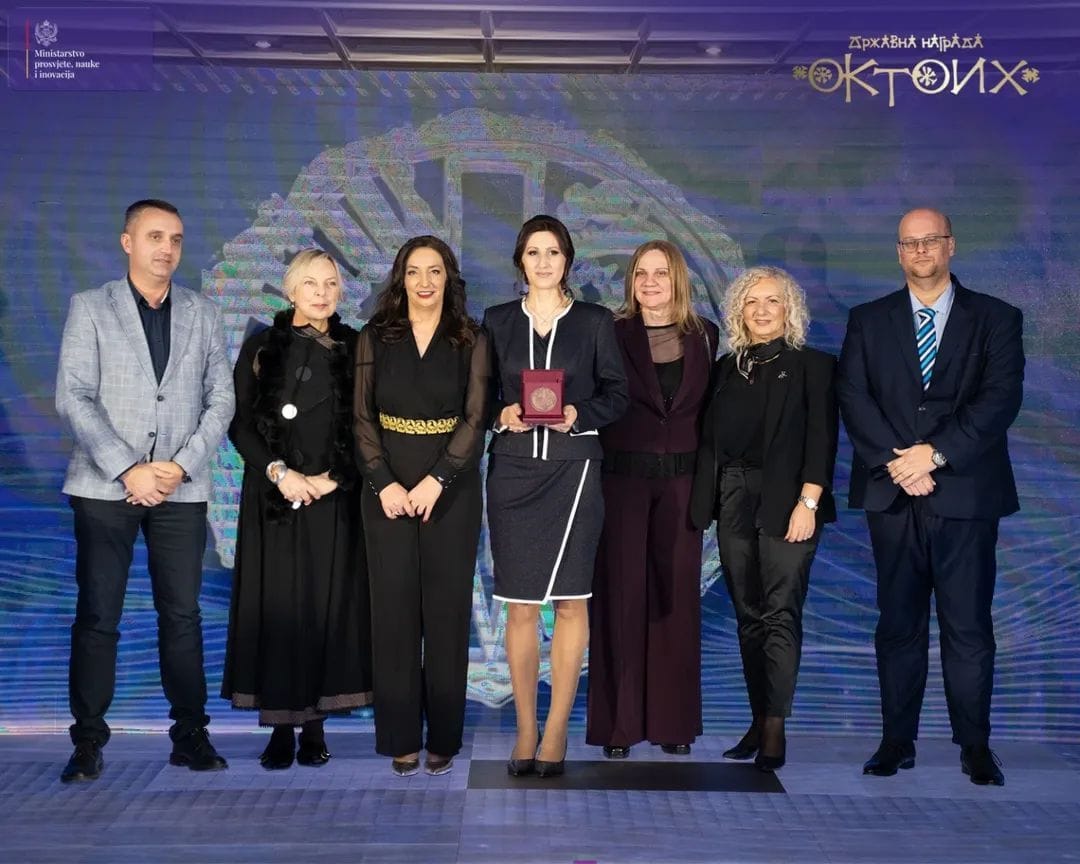 gallery.media[0].alt