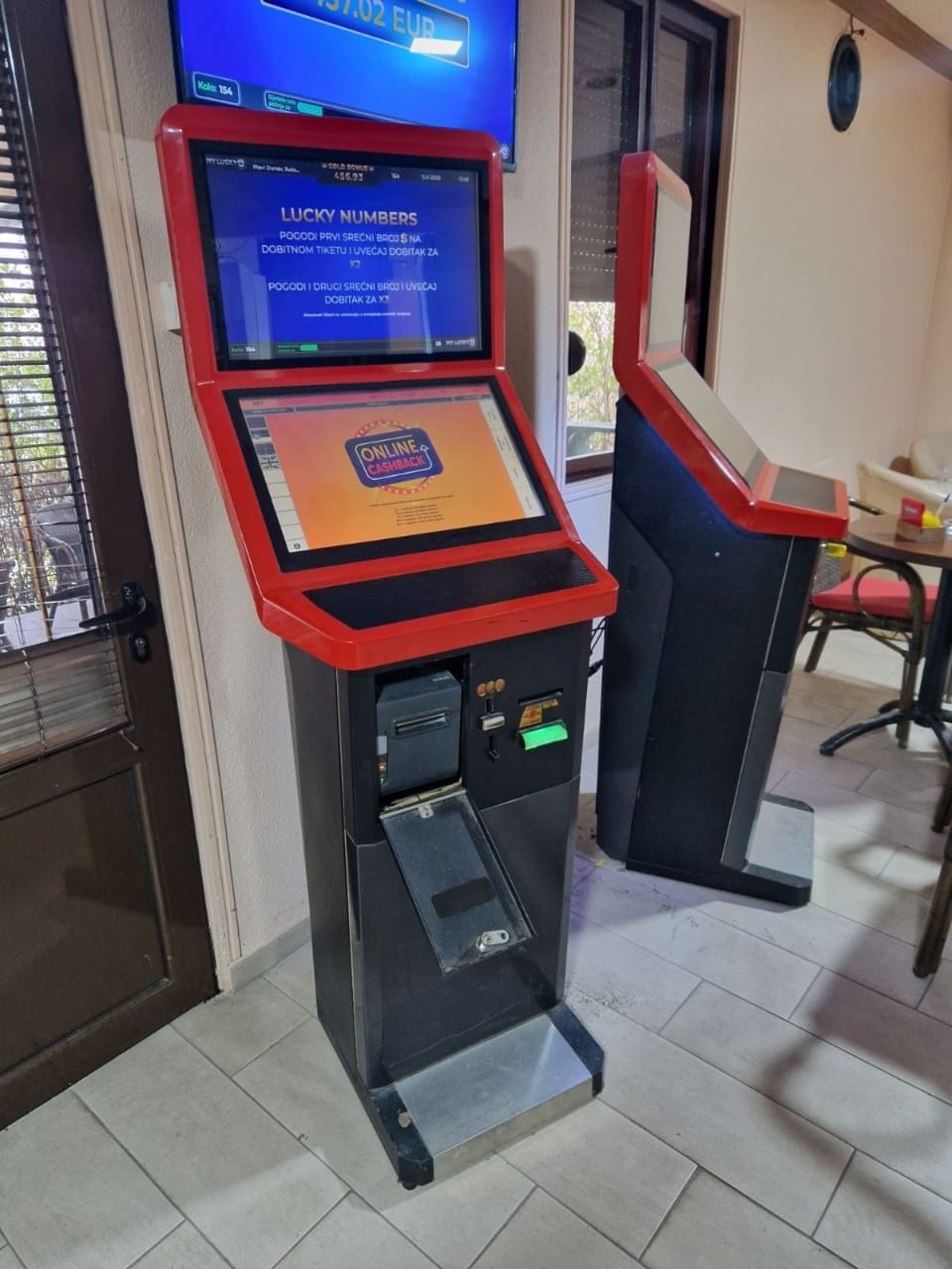 gallery.media[0].alt