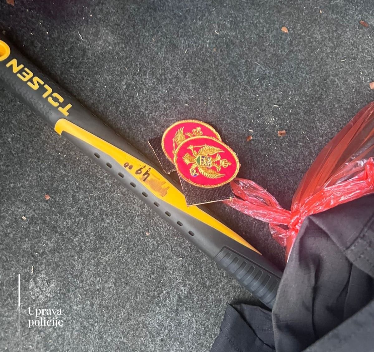 gallery.media[0].alt