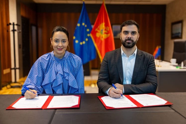 Radulovic - Crnogorsko udruženje za pomorsko pravo