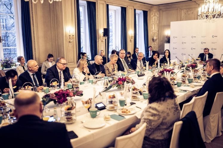 Potpredsjednik Vlade dr Filip Ivanović učestvovao na okruglom stolu o budućnosti politike proširenja EU