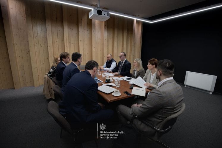 Ministar Ćulafić sa predstavnicima Svjetske banke: Pregled i prioritizacija projekata u oblasti vodnih usluga i otpornosti na klimatske promjene