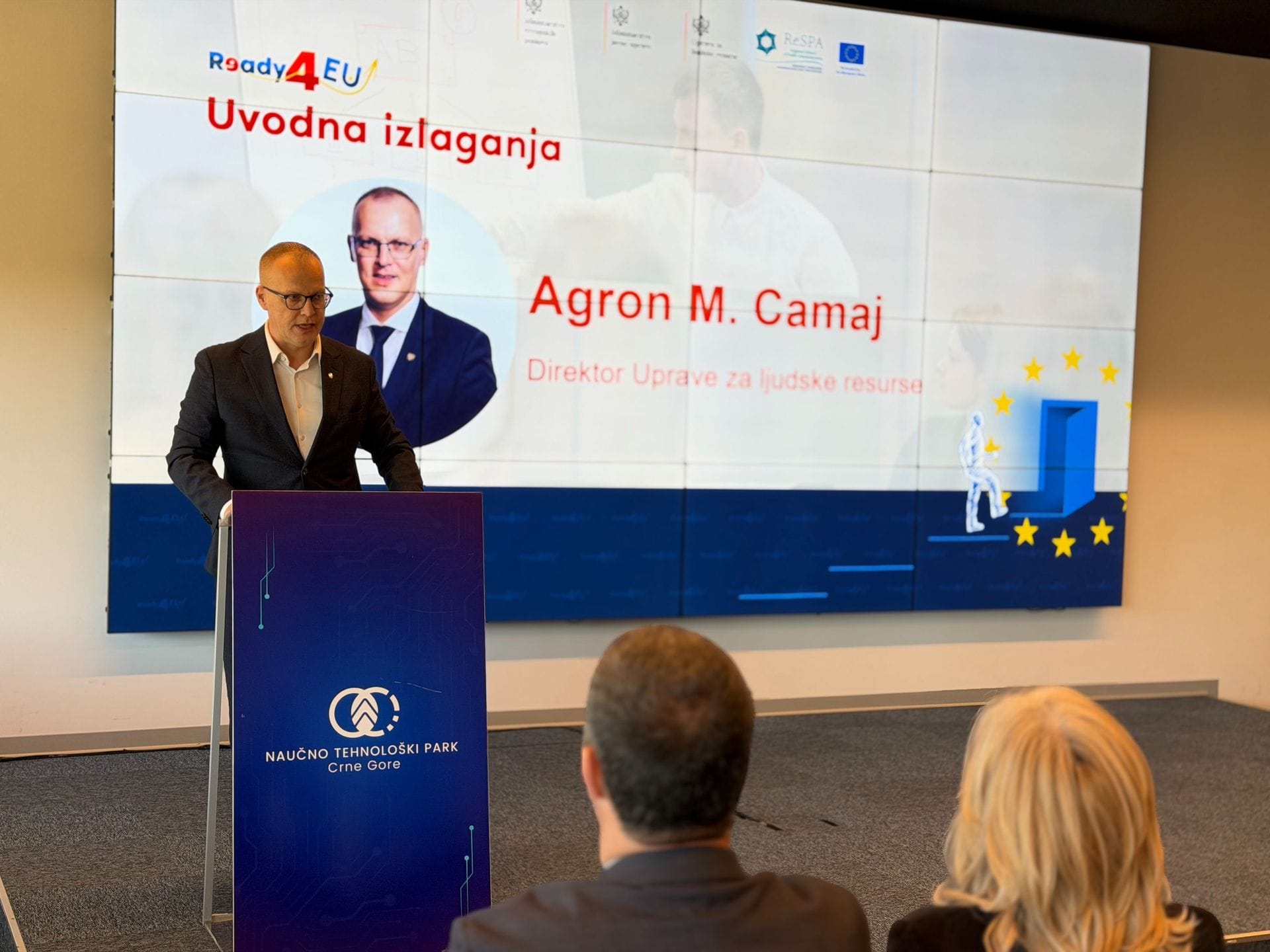 gallery.media[0].alt