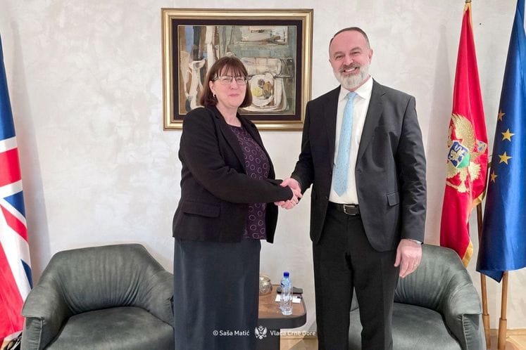 Nik Gjeloshaj, održao je danas sastanak sa britanskom ambasadorkom u Crnoj Gori, Nj. E. Don Meken Nik Gjeloshaj, održao je danas sastanak sa britanskom ambasadorkom u Crnoj Gori, Nj. E. Don Meken