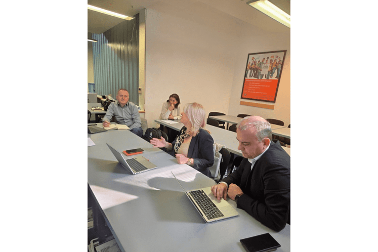 Održan sastanak radne grupe za reviziju standara zanimanja u okviru revizije obrazovnog programa Elektrotehničar za razvoj veb i mobilnih aplikacija