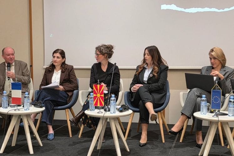 Представници/це Управе на регионалном састанку о управљању људским ресурсима и професионалном развоју у јавној управи