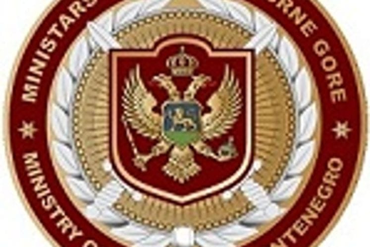 Javni oglas za prijem 100 lica u službu u Vojsci Crne Gore, u svojstvu vojnika/kinja po ugovoru