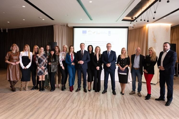 Dodijeljene diplome polaznicima programa obuke