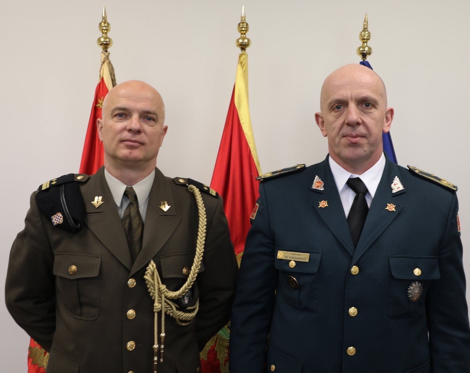 gallery.media[0].alt