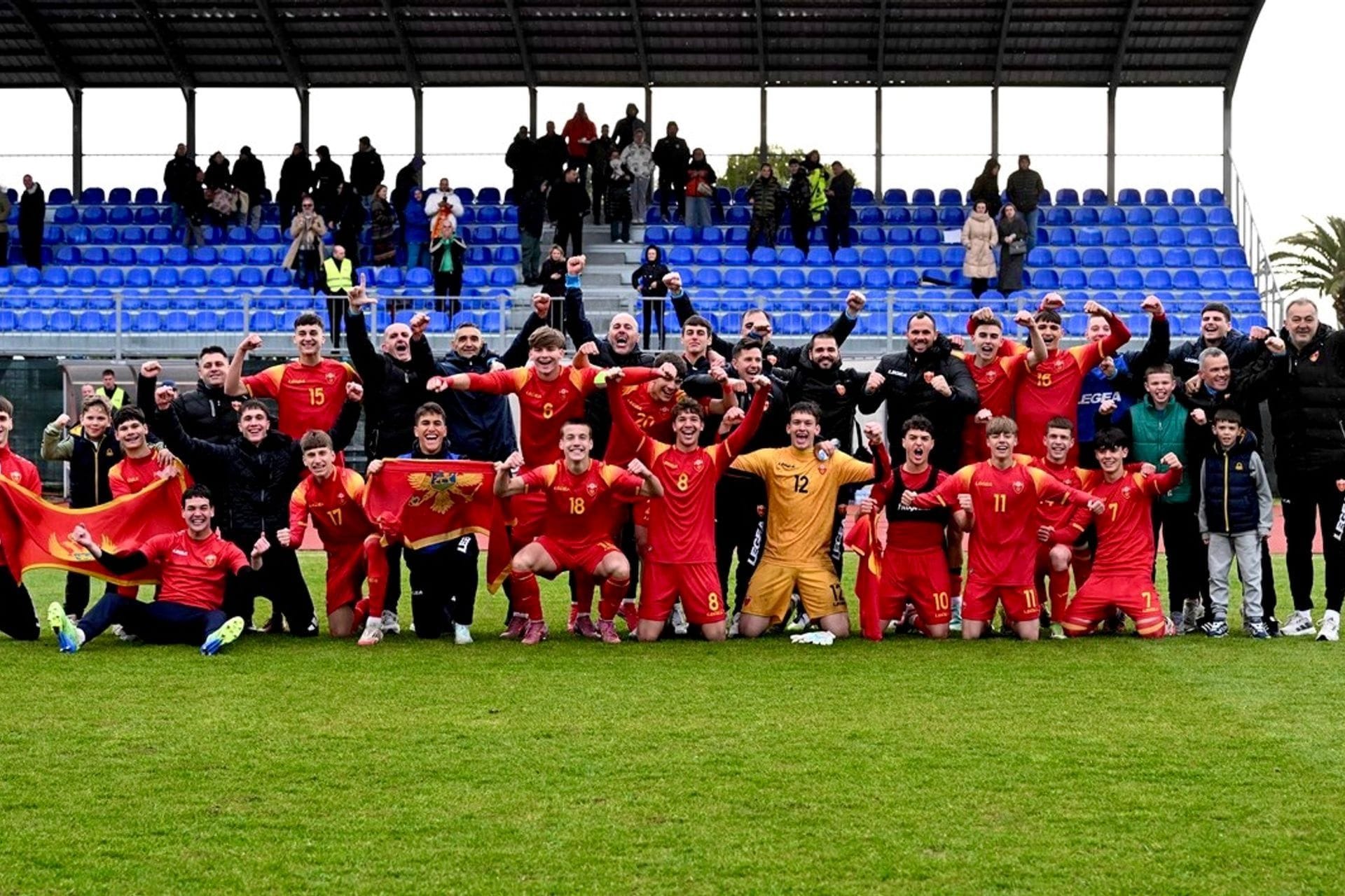 Kadetska fudbalska reprezentacija