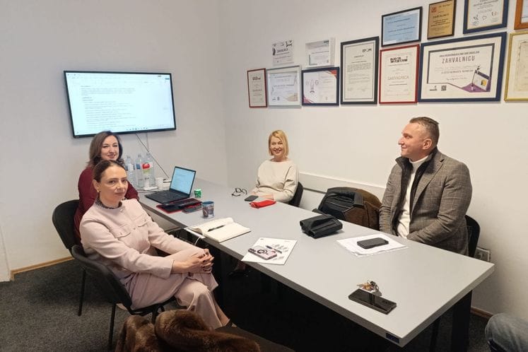 Održan sastanak radne grupe za reviziju standarda zanimanja kao polaznog dokumenta u okviru revizije obrazovnog programa Ekonomski tehničar