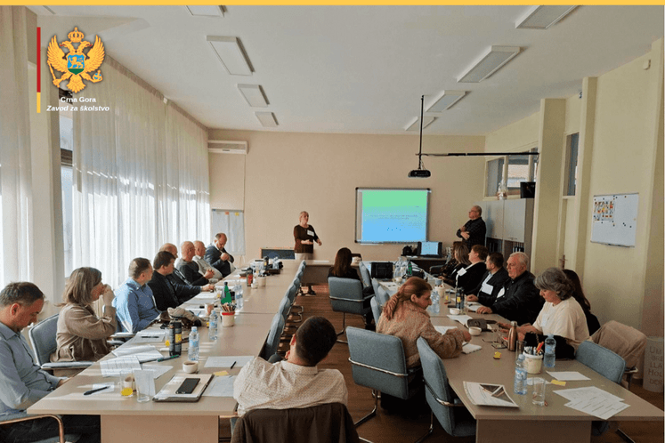 Program obuke za rukovodioce obrazovno - vaspitnih ustanova