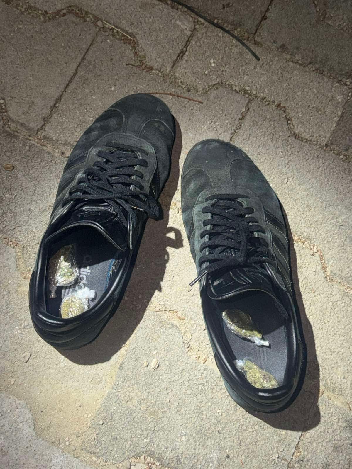 gallery.media[0].alt