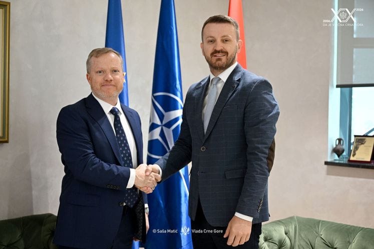 Marash Dukaj sa Nejtanom Morinom, direktorom CRDF - Global cybersecurity and digital program