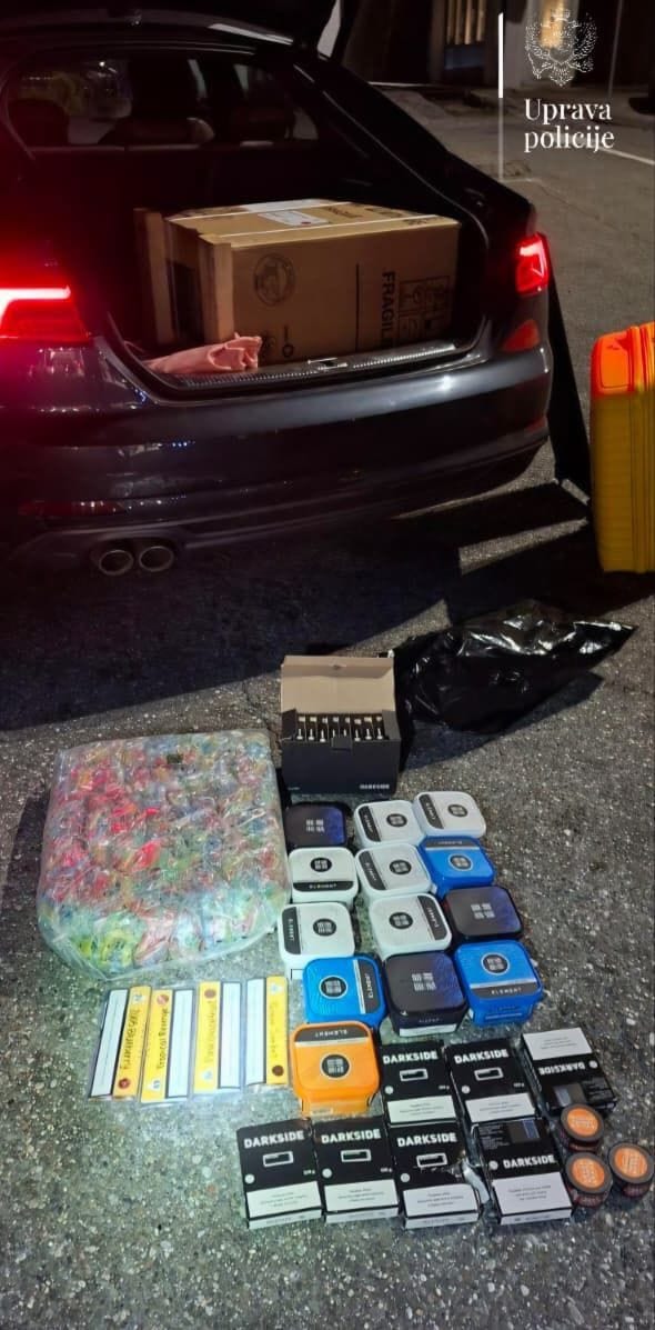 gallery.media[0].alt