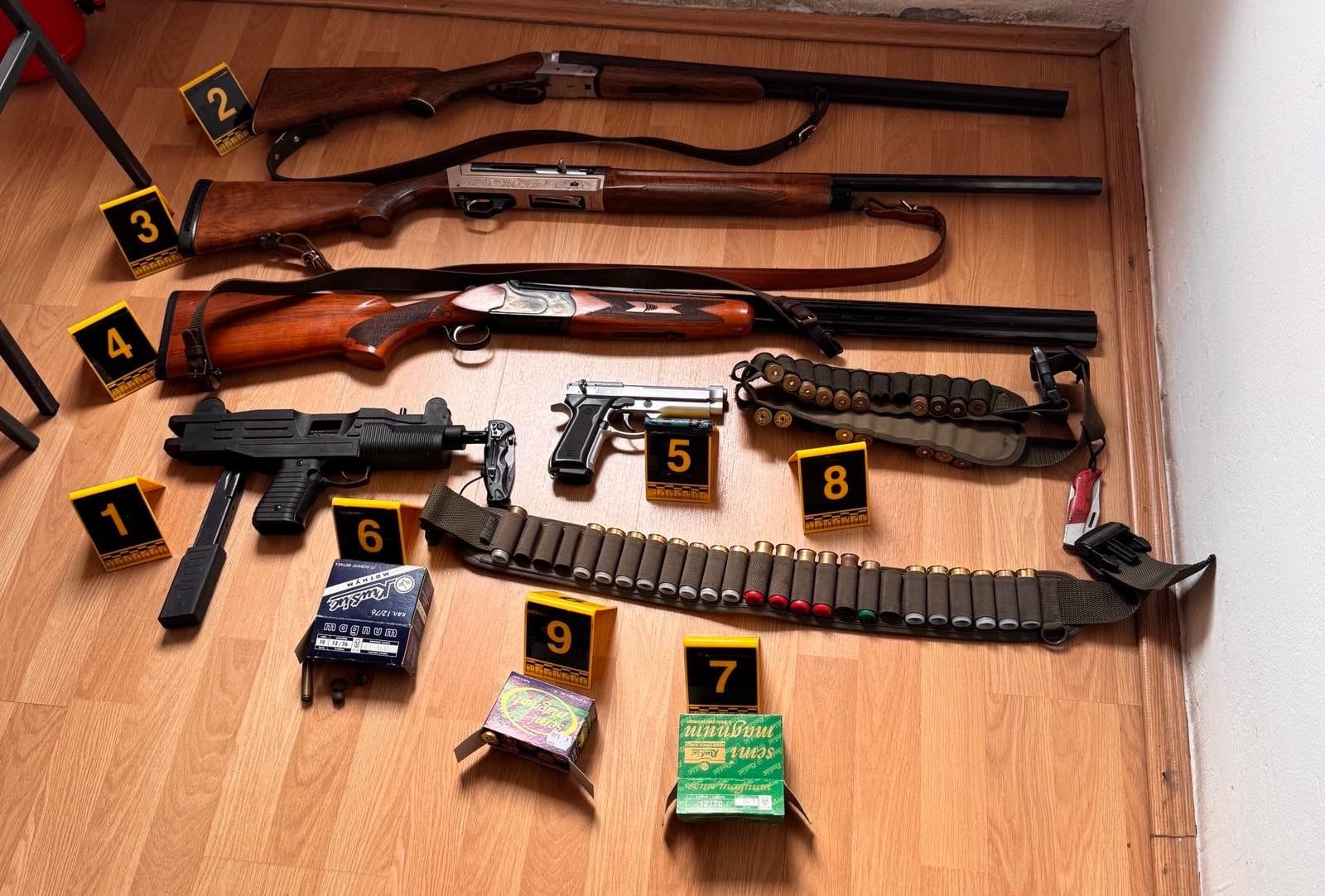 gallery.media[0].alt