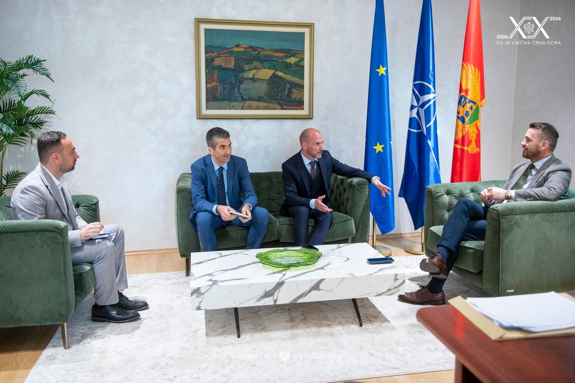 Marash Dukaj - Peter Hetei, ambasador Mađarske (1)