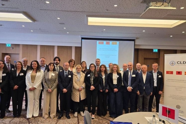 Regionalna konferencija u Tirani