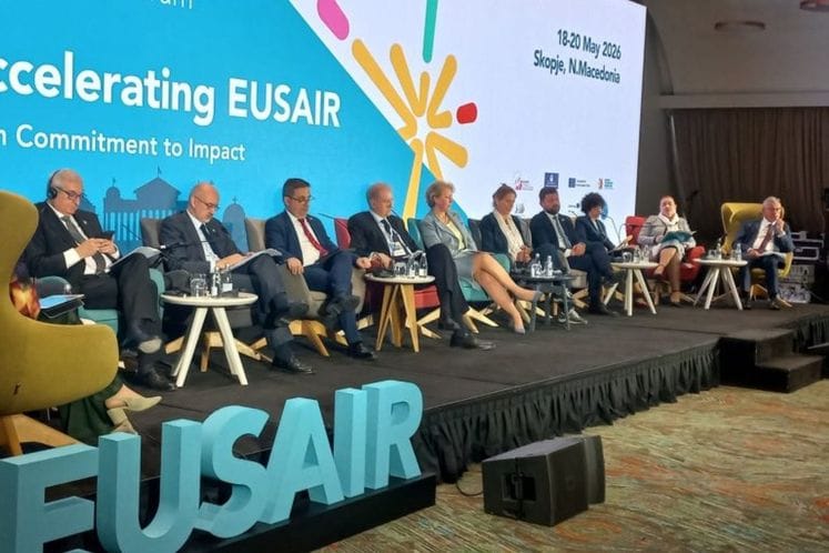 eusair