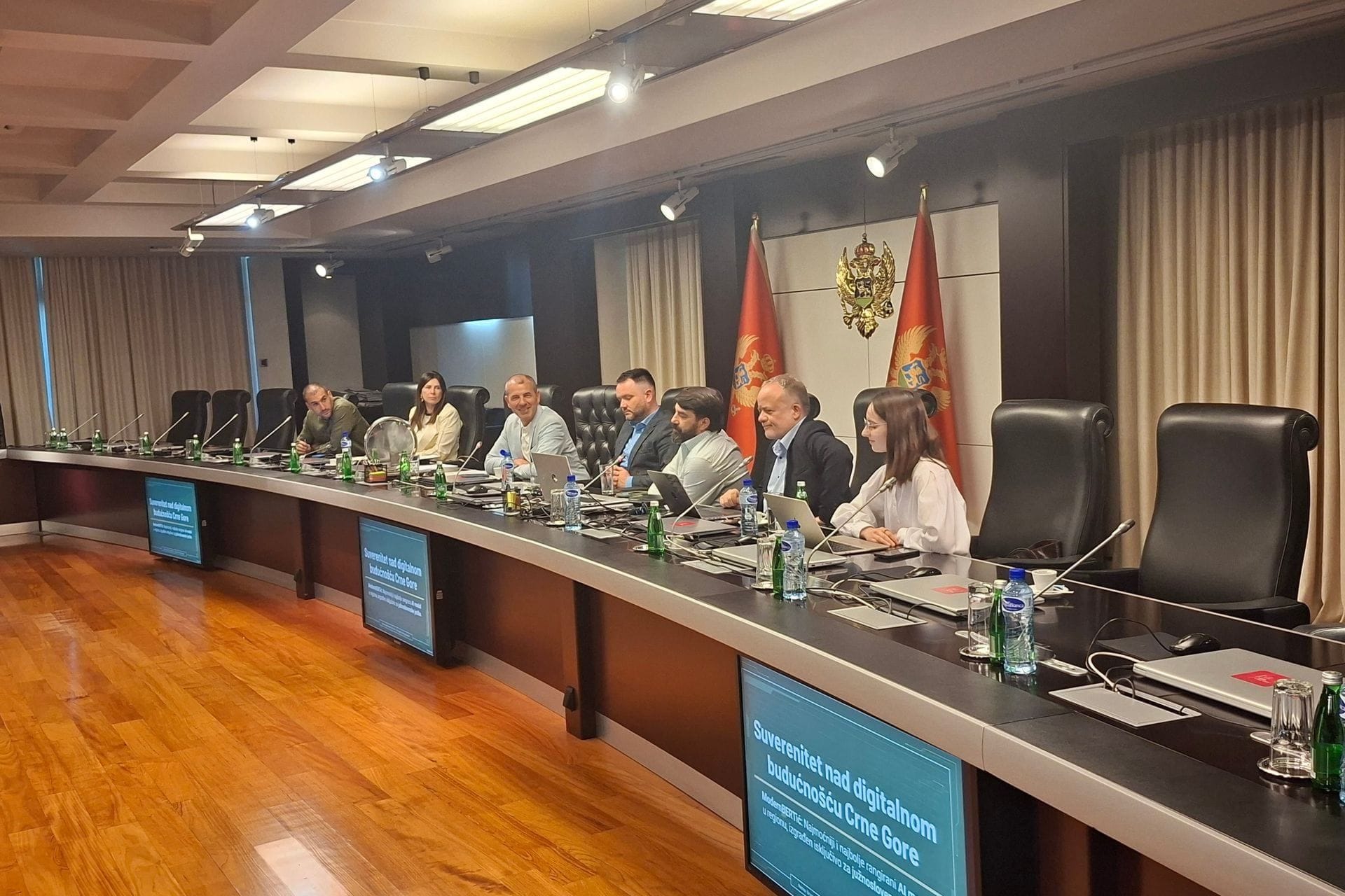 Održana peta sjednica Radne grupe za izradu Strategije vještačke inteligencije Crne Gore za period 2026-2030.