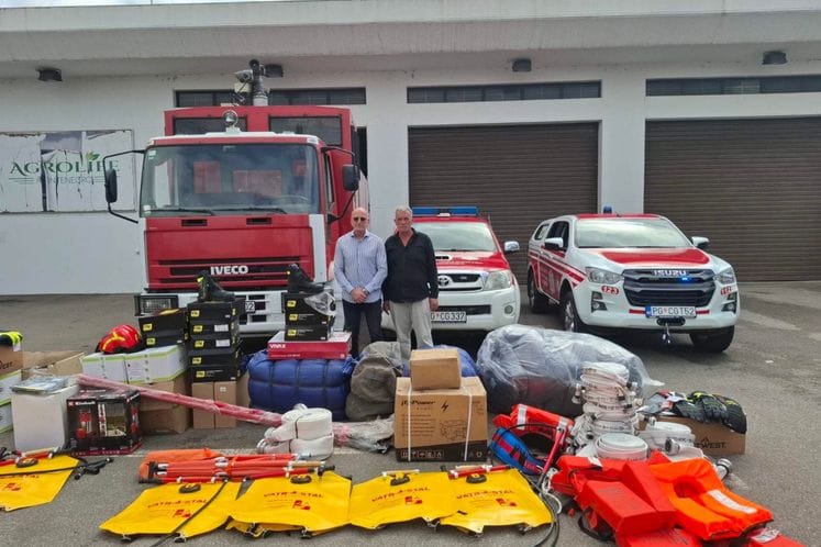 Donacija opreme i vozila Službi zaštite i spašavanja Tuzi