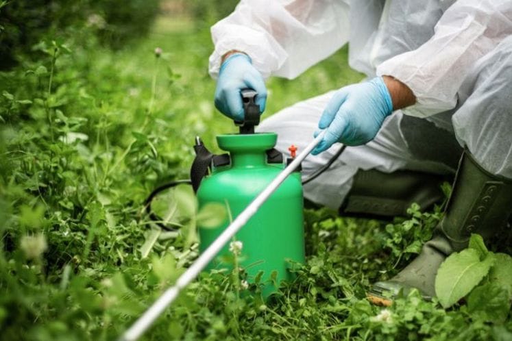 NAPOMENA: Obavezno je obavijestiti zainteresovanu javnost prije upotrebe pesticida