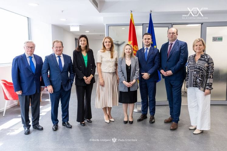 Zenović Senat FR