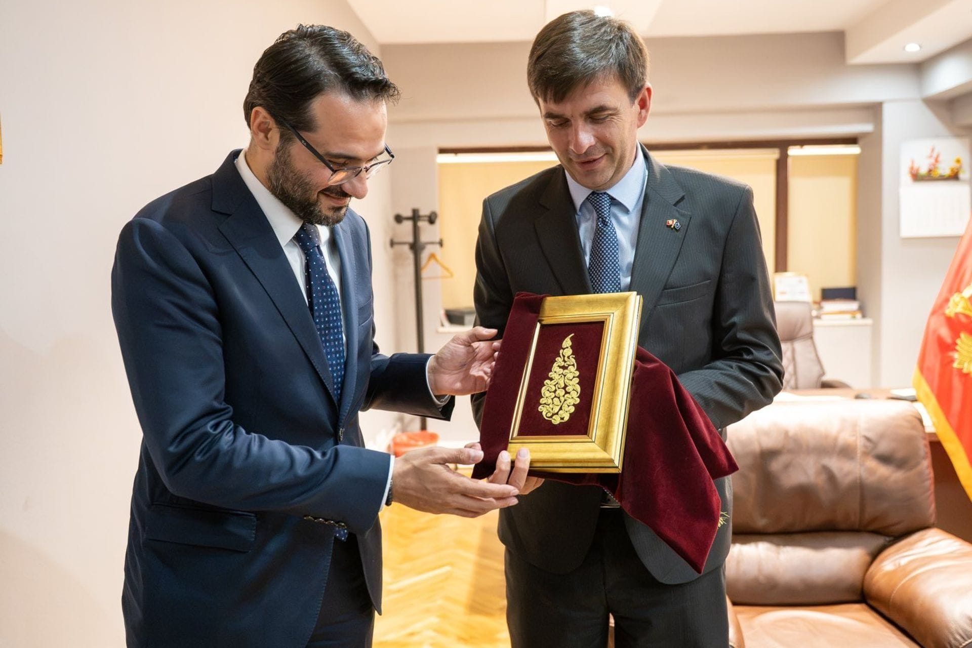 Ministar Azemović sastao se danas sa potpredsjednikom Turske agencije za saradnju i koordinaciju (TIKA) Yahya Coškunom i koordinatorkom TIKA-e Sibel Ozkaya Yılmaz