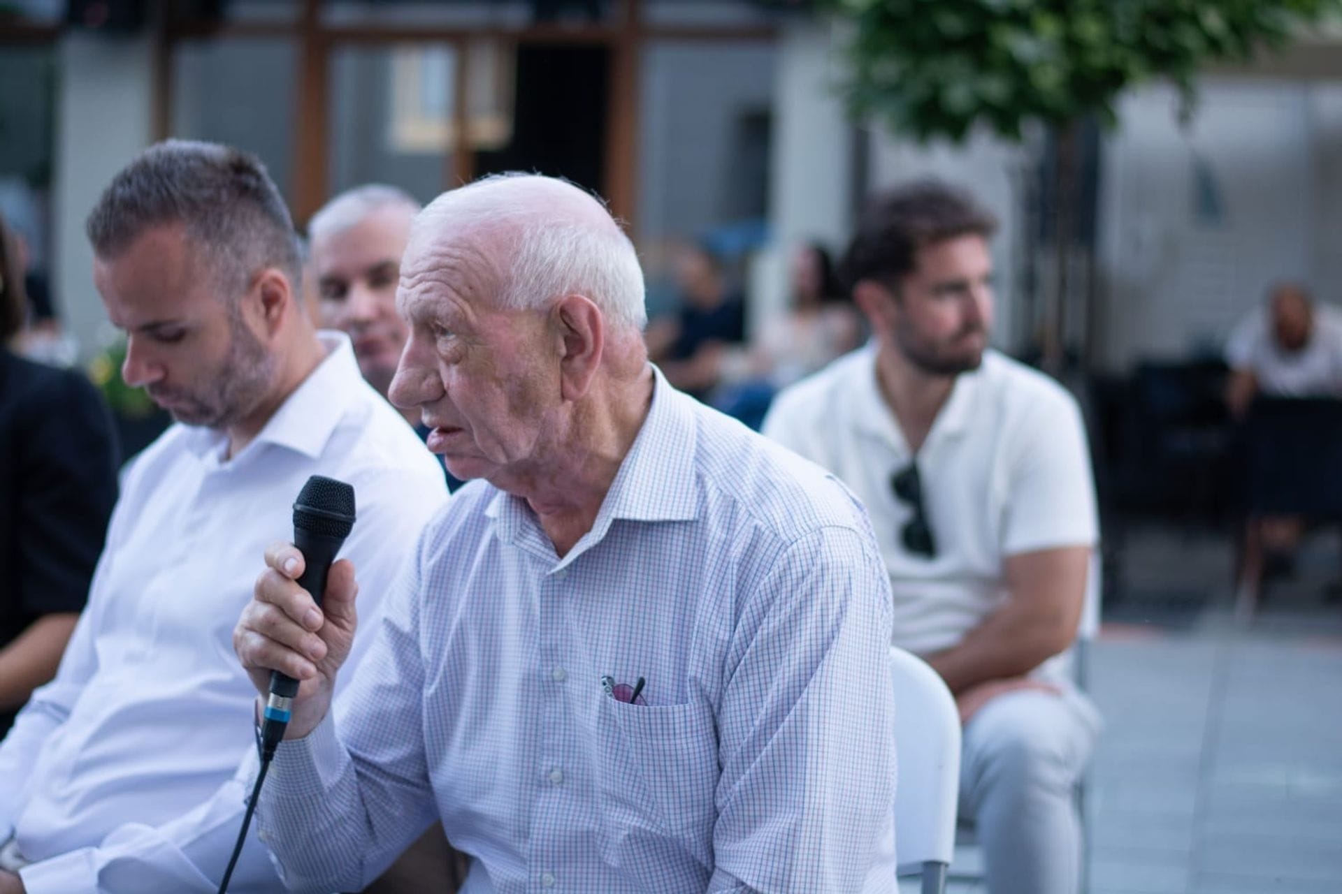 U Gusinju održana panel diskusija „Dijaspora i Crna Gora – otvoreni dijalog“