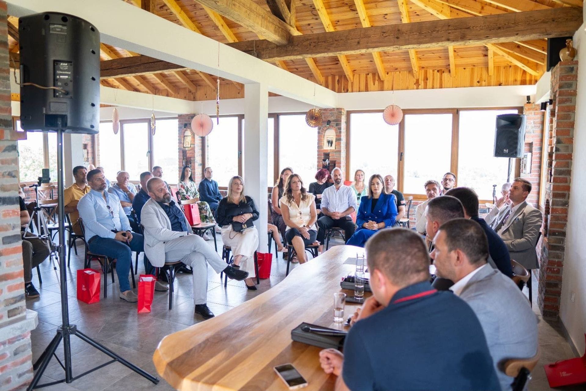 U Beranama održan biznis forum o održivoj poljoprivredi i seoskom turizmu
