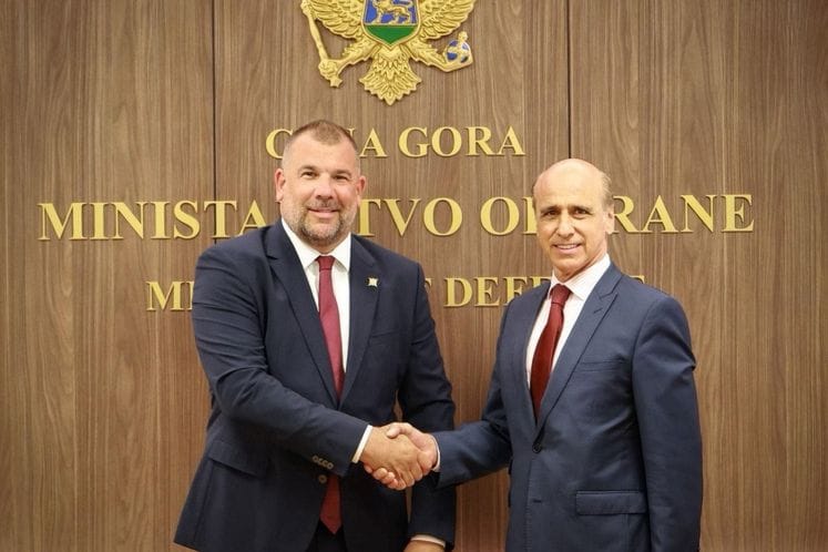 Krapović sa ambasadorom Njemačke o jačanju odbrambene saradnje i podršci Crnoj Gori na putu ka EU
