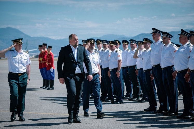 Krapović: Veće zarade za pripadnike Vazduhoplovstva i dodatno vrednovanje deficitarnog kadra