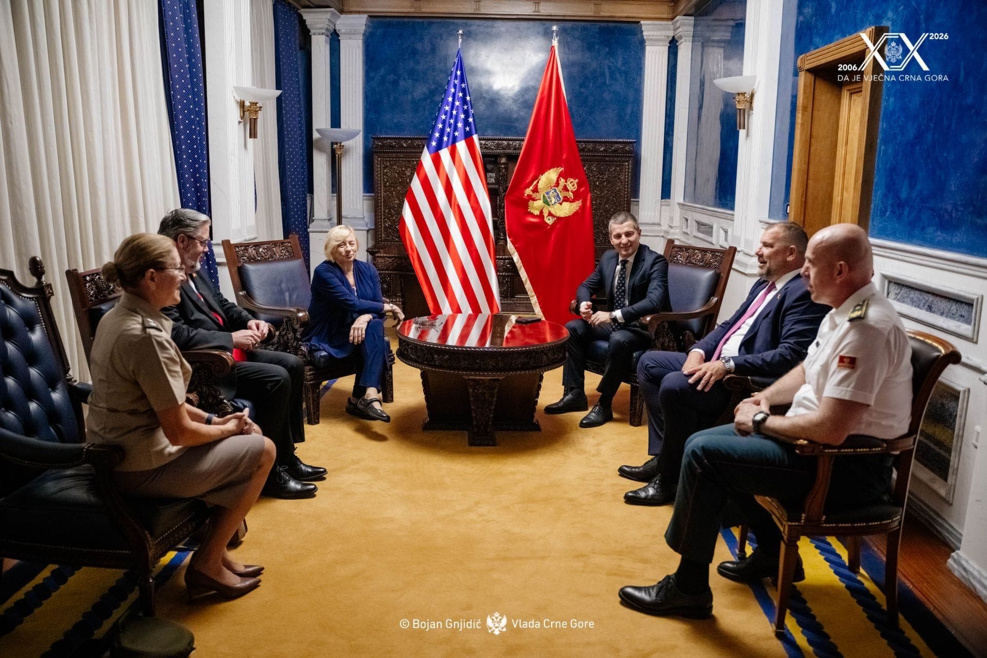 Aleksa Bečić - Dženet Mils, guvernerka američke Savezne države Mejn