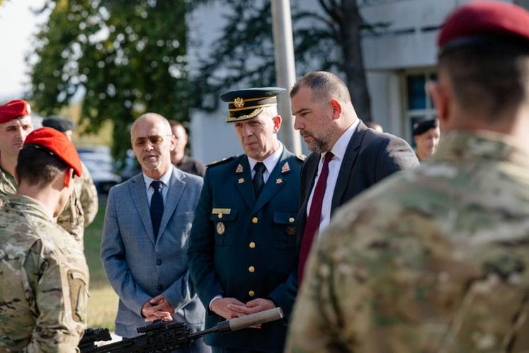 Krapović: Vojska Crne Gore dobija savremeno naoružanje i napredne sisteme za obuku